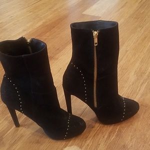 Express black booties